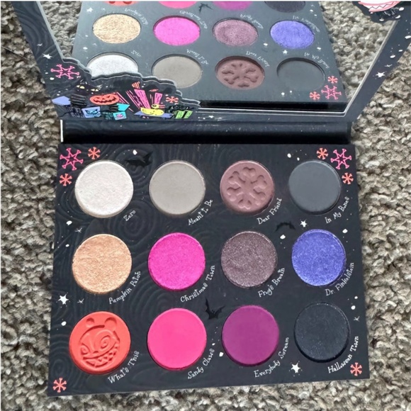 ColourPop "Nightmare Before Christmas" eyeshadow palette + lipstick set - Picture 6 of 8